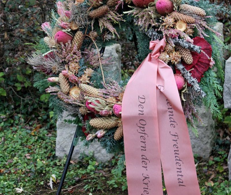 Kranz zum Volkstrauertag