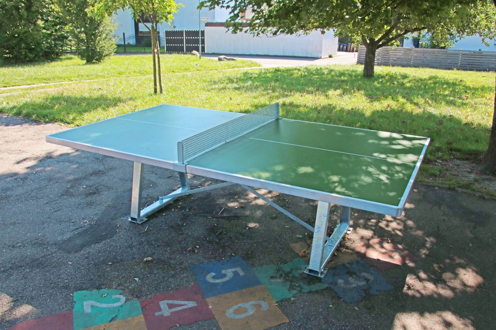 Neue Spielgeräte 1