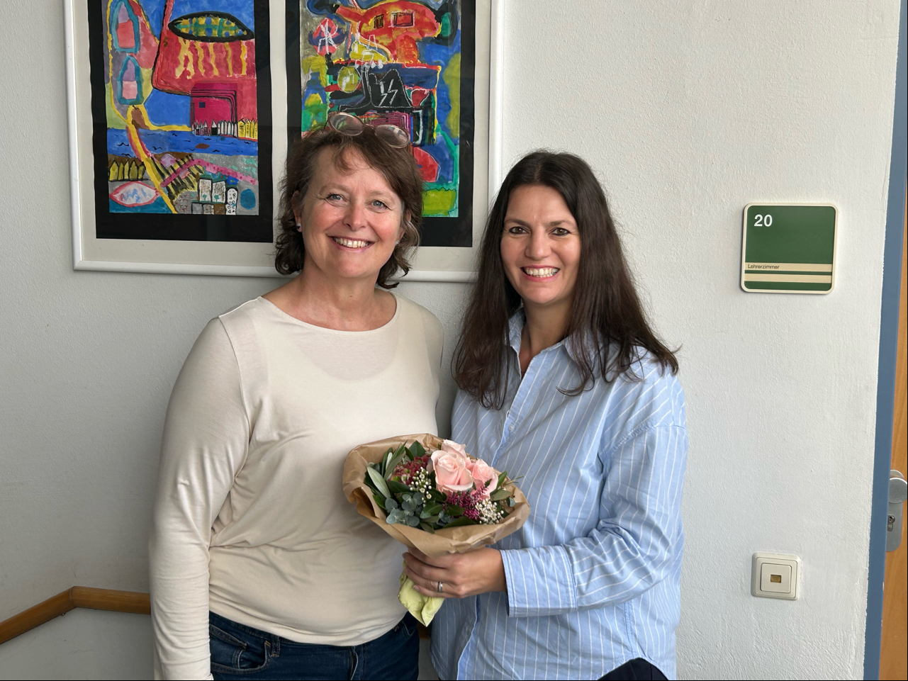 Neue Schulsekretaerin