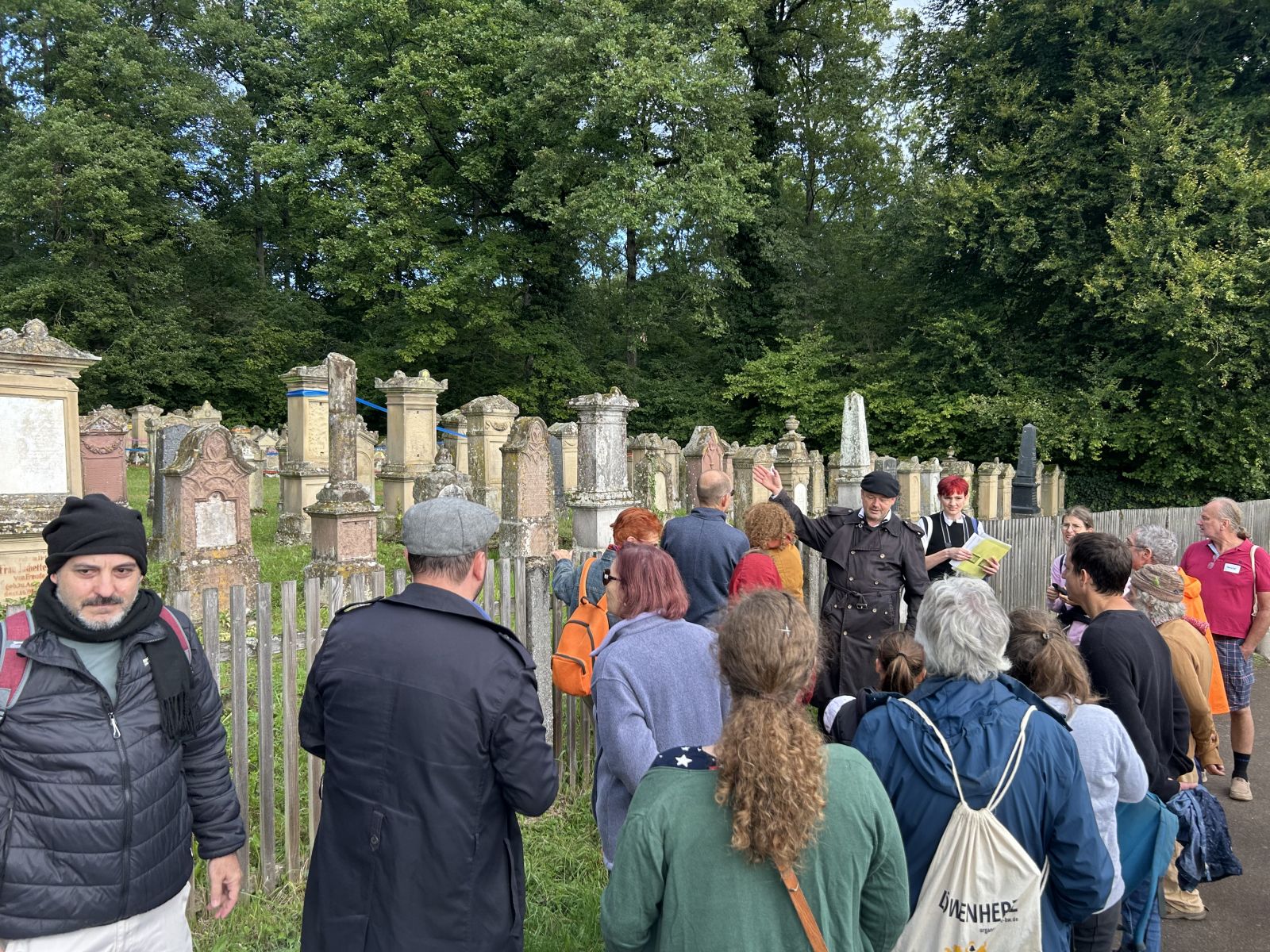Nachfahrentreffen Friedhof 1
