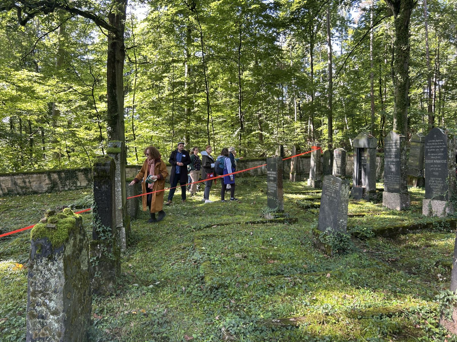 Nachfahrentreffen Friedhof 3