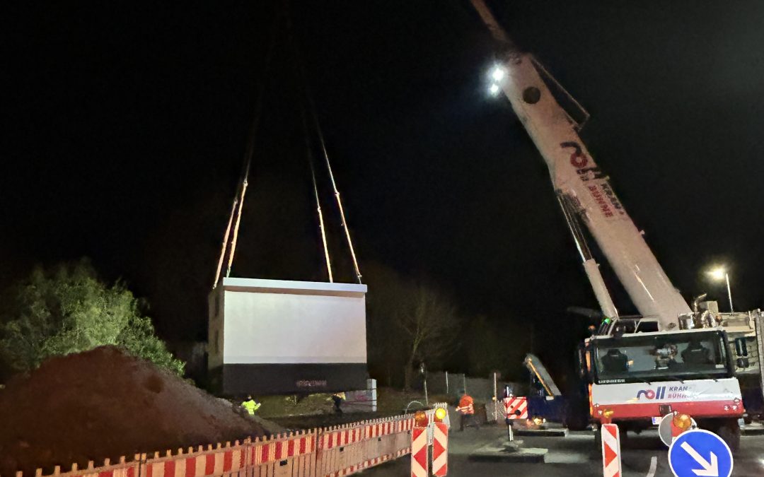 Lieferung Trafostation 2