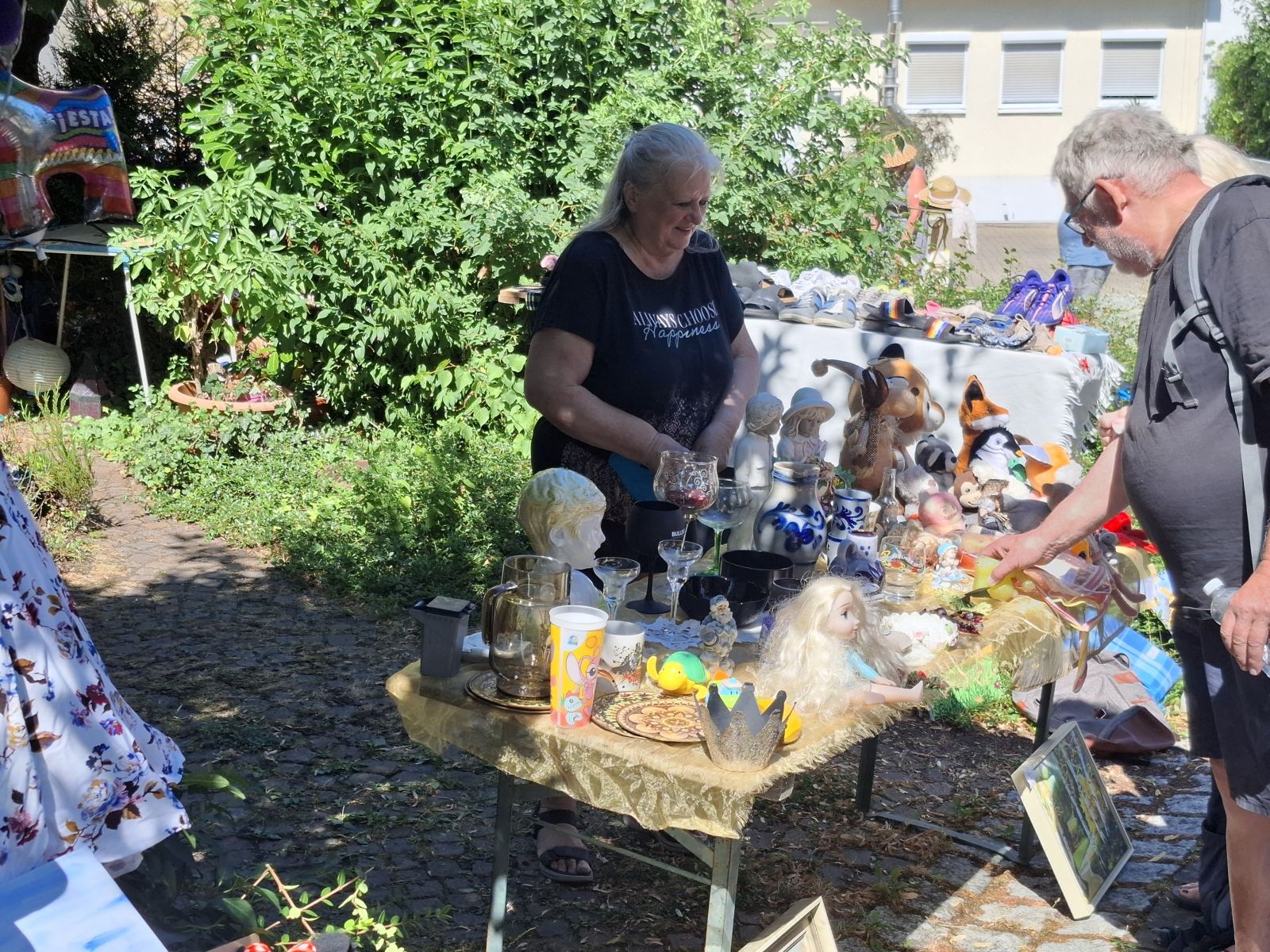 Garagenflohmarkt 1