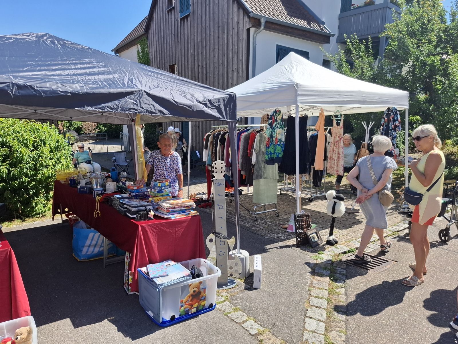 Garagenflohmarkt 3