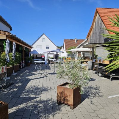 Freudentaler Weinsommer – Spende für das Helfer-vor-Ort-Projekt der Feuerwehr 