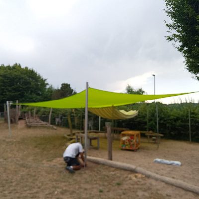 Neues Sonnensegel für die Kita Rosenweg