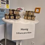 Verkauf von Honig zugunsten der Freudentaler Bürgerstiftung 